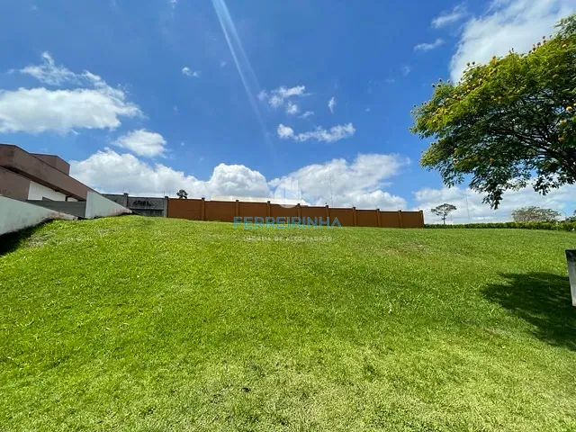 Terreno com 486m², à venda, no bairro Condomínio Residencial Alphaville em São José dos Campos