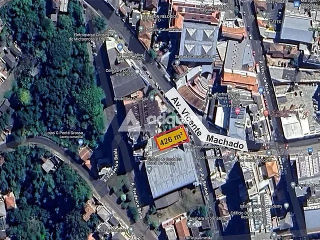 Terreno com 426m², à venda, no bairro Centro em Ponta Grossa