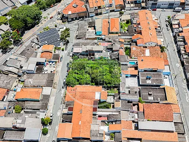 Terreno com 840m², à venda, no bairro Terceira Divisão de Interlagos em São Paulo
