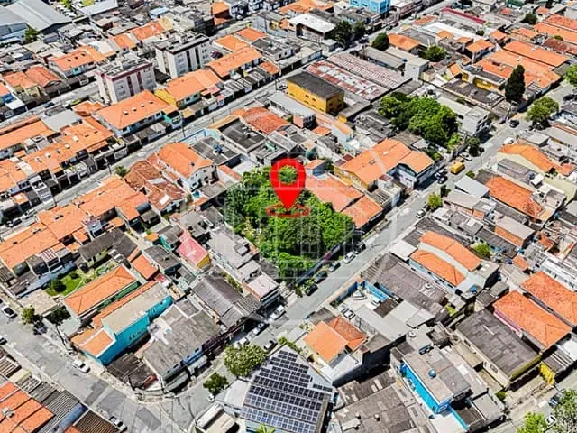 Terreno com 840m², à venda, no bairro Terceira Divisão de Interlagos em São Paulo
