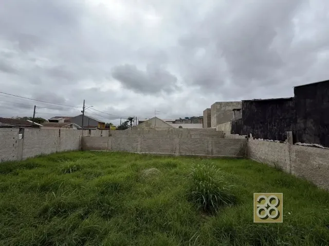 Terreno com 270m², à venda, no bairro Cajuru em Curitiba
