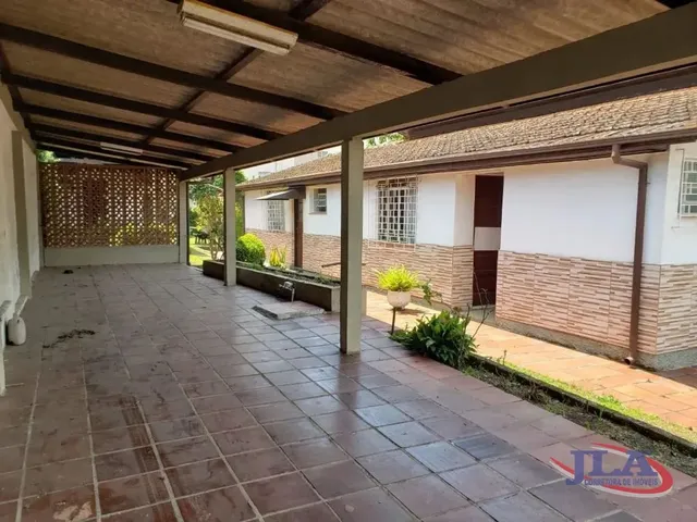 Terreno à venda, no bairro Ahú em Curitiba