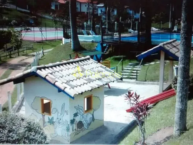 Terreno com 1043m², à venda, no bairro Rio Comprido em Jacareí