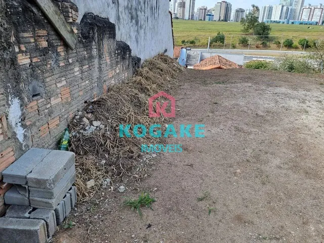 Terreno com 250m², à venda, no bairro Jardim das Indústrias em São José Dos Campos