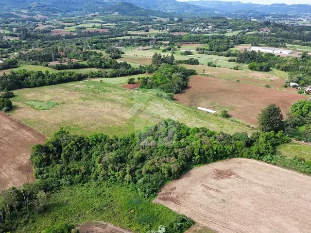 Terreno com 93544m², à venda, no bairro Linha Geralda em Estrela
