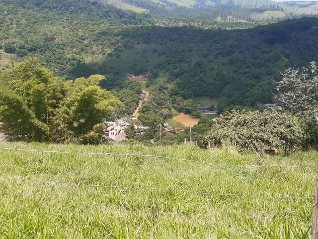Terreno com 250m², à venda, no bairro São Francisco em Aparecida