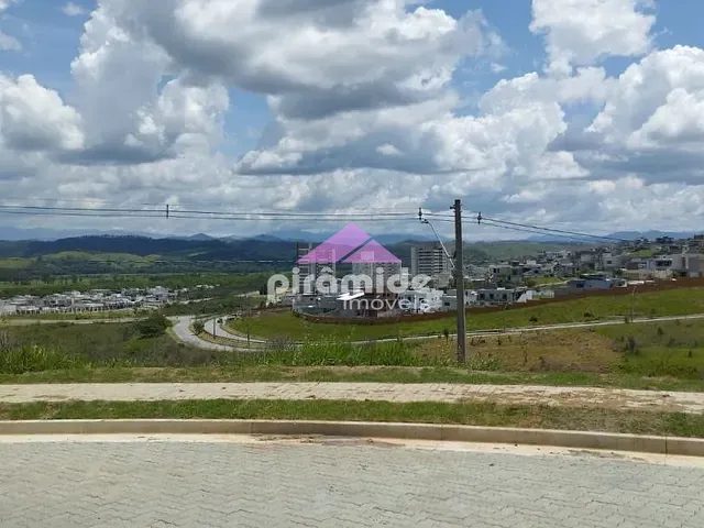 Terreno com 360m², à venda, no bairro Urbanova em São José dos Campos
