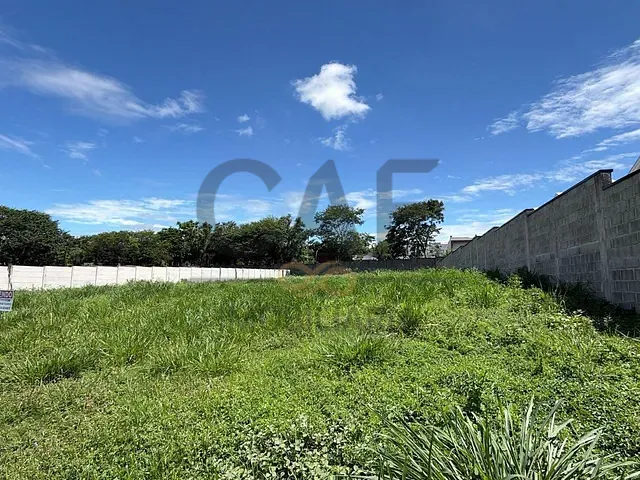 Terreno com 1738m², à venda, no bairro Jardim das Tulipas em Holambra