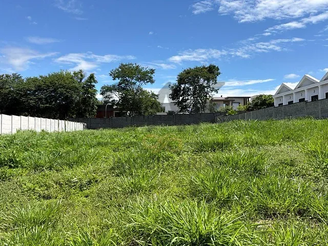 Terreno com 1738m², à venda, no bairro Jardim das Tulipas em Holambra