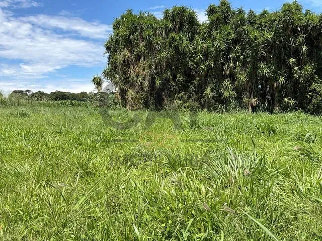 Terreno com 250m², à venda, no bairro Residencial Europa em Holambra