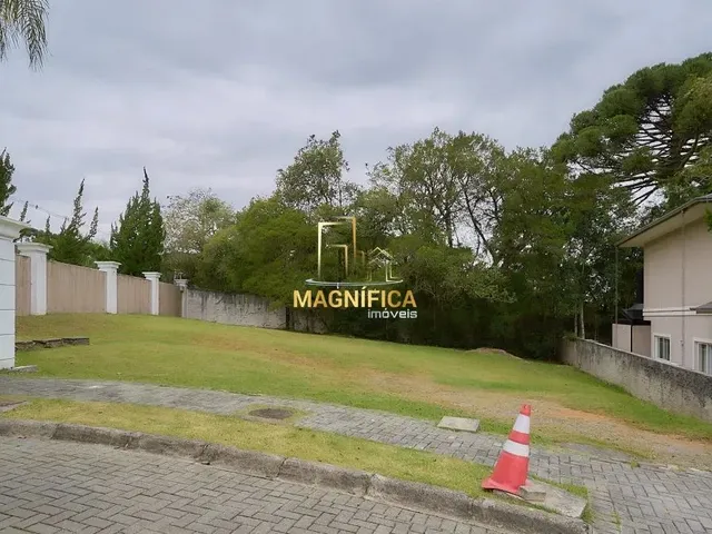 Terreno à venda, no bairro Santa Felicidade em Curitiba