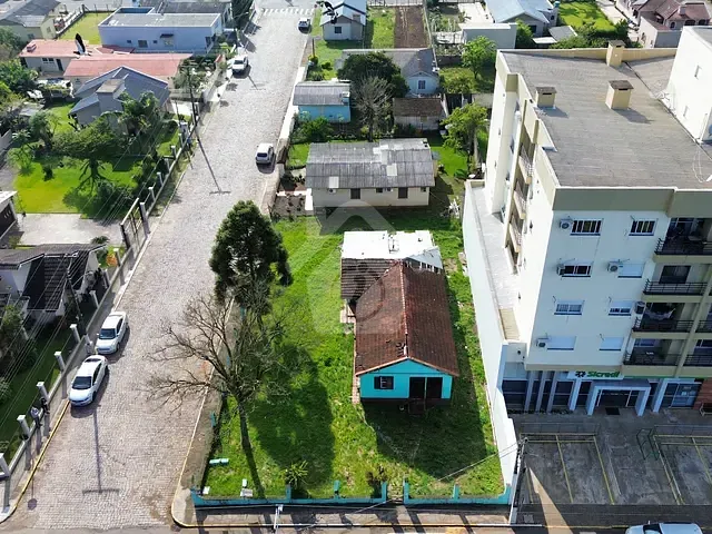 Terreno com 674m², à venda, no bairro centro em Westfalia