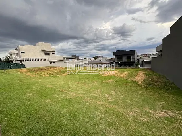 Terreno com 258m², à venda, no bairro CONDOMÍNIO ARAÇARI em Londrina