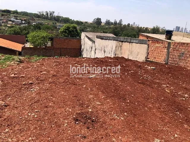 Terreno com 250m², à venda, no bairro Colinas em Londrina