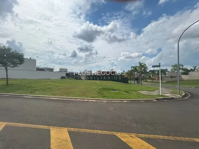 Terreno com 508m², à venda, no bairro Alphaville Nova Esplanada em Votorantim