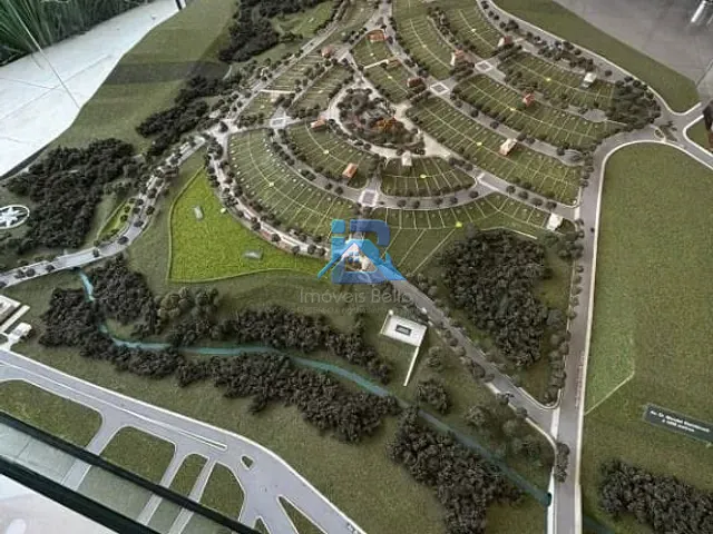 Terreno com 316m², à venda, no bairro Residencial Reserva Bellano (Calipal A) em Itatiba