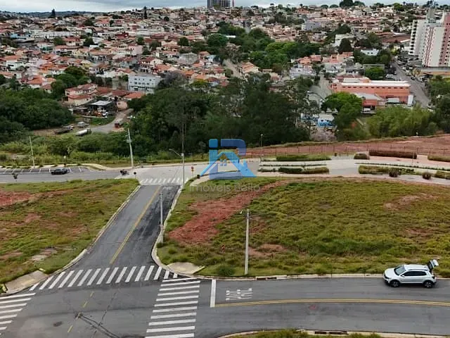 Terreno com 316m², à venda, no bairro Residencial Reserva Bellano (Calipal A) em Itatiba