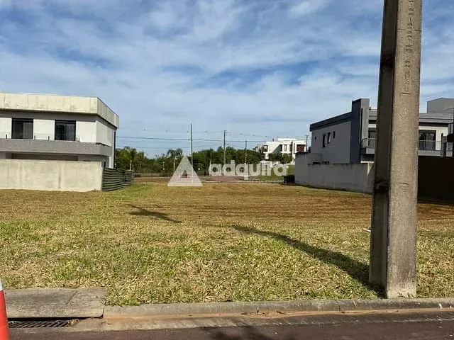 Terreno com 300m², à venda, no bairro Jardim Carvalho em Ponta Grossa