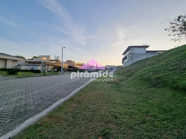 Terreno com 1376m², à venda, no bairro Urbanova em São José dos Campos