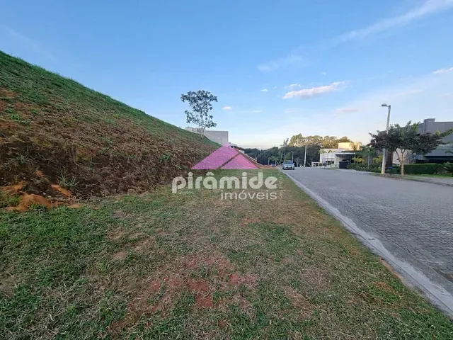 Terreno com 1376m², à venda, no bairro Urbanova em São José dos Campos