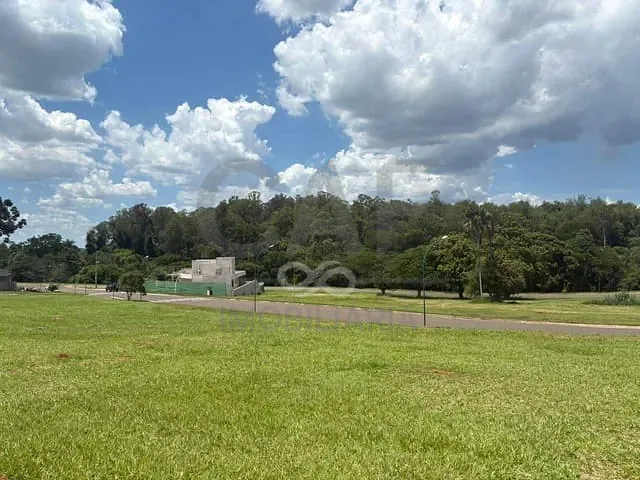 Terreno com 841m², à venda, no bairro Residencial Haras Patente em Jaguariúna