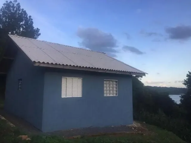Terreno à venda, no bairro Vila Torres em Campo Largo