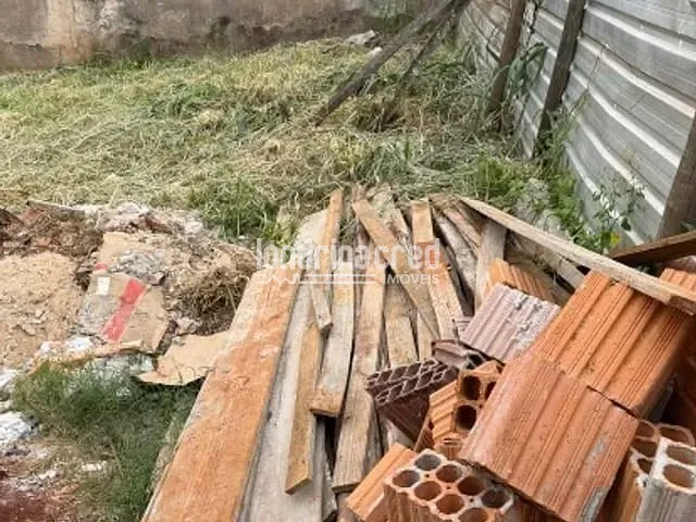 Terreno com 372m², à venda, no bairro Caravelle em Londrina
