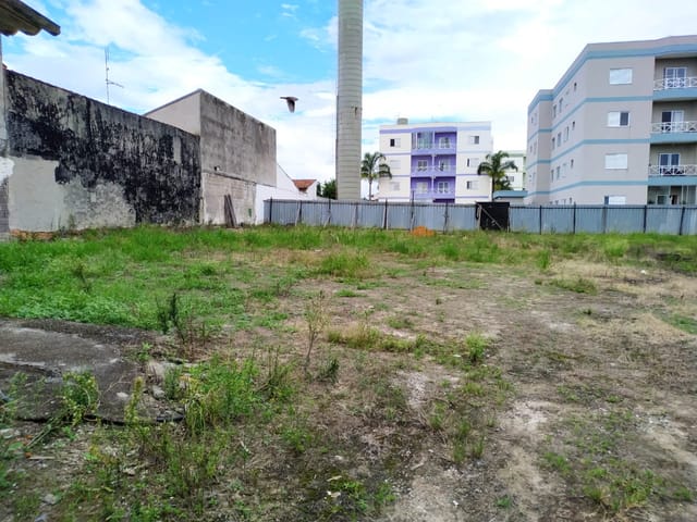 Terreno com 1500m², à venda, no bairro Crispim em Pindamonhangaba