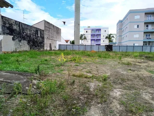 Terreno com 1500m², à venda, no bairro Crispim em Pindamonhangaba