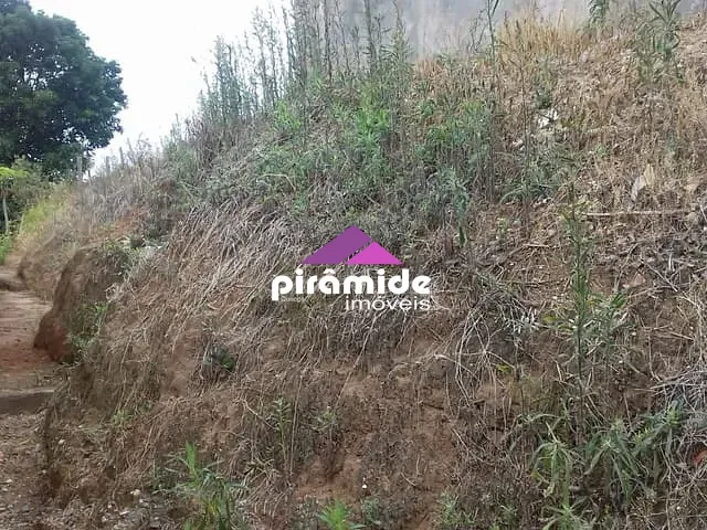 Terreno com 223m², à venda, no bairro Vila Dirce em São José dos Campos