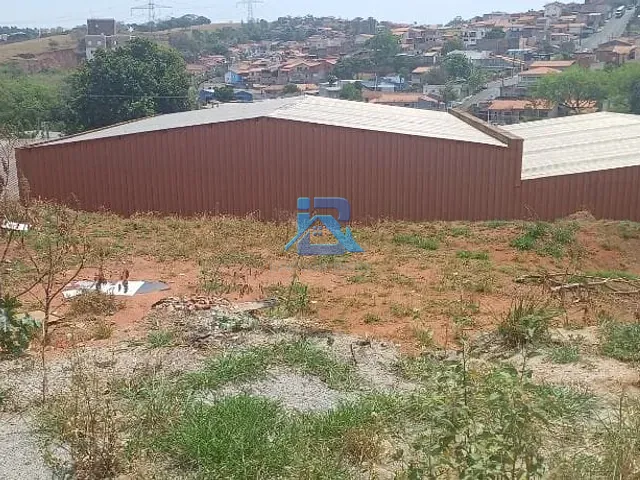 Terreno com 250m², à venda, no bairro Loteamento Aída Haddad Jafet em Itatiba