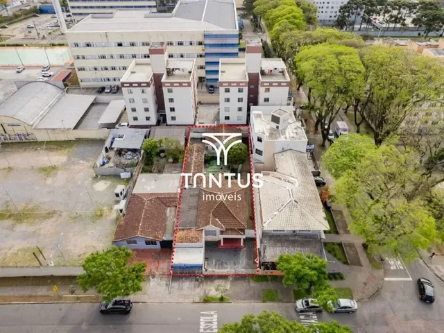 Terreno à venda, no bairro Portão em Curitiba