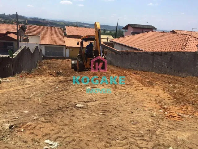 Terreno com 332m², à venda, no bairro Jardim Terras de São João em Jacareí