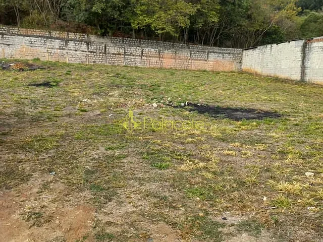 Terreno com 297m², à venda, no bairro São Geraldo em Aparecida