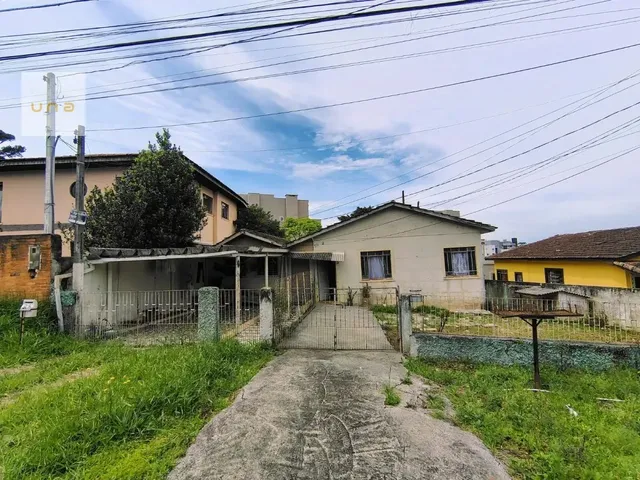 Terreno com 259m², à venda, no bairro Portão em Curitiba