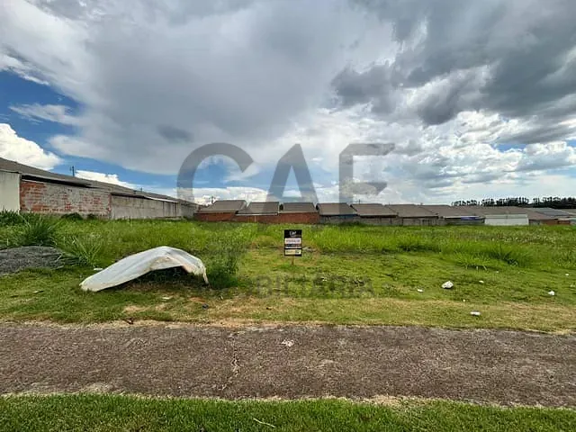 Terreno com 505m², à venda, no bairro Residencial Van Den Broek em Holambra