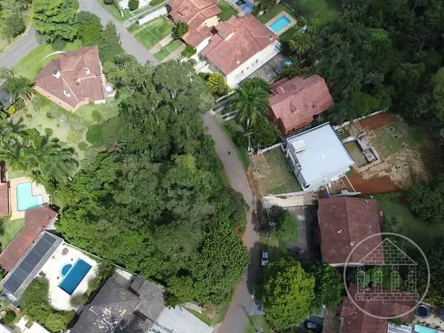 Terreno com 1000m², à venda, no bairro Embu Guacu em Embu-Guaçu