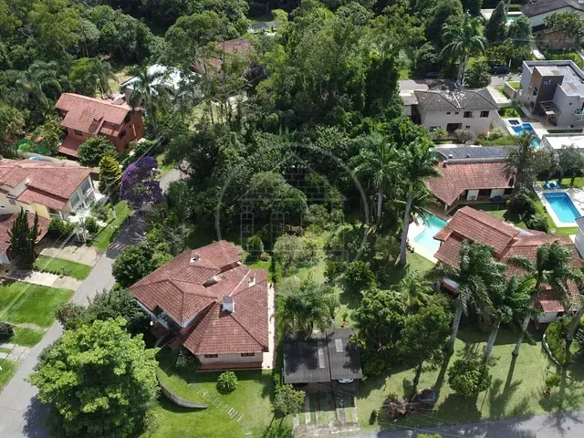 Terreno com 1000m², à venda, no bairro Embu Guacu em Embu-Guaçu