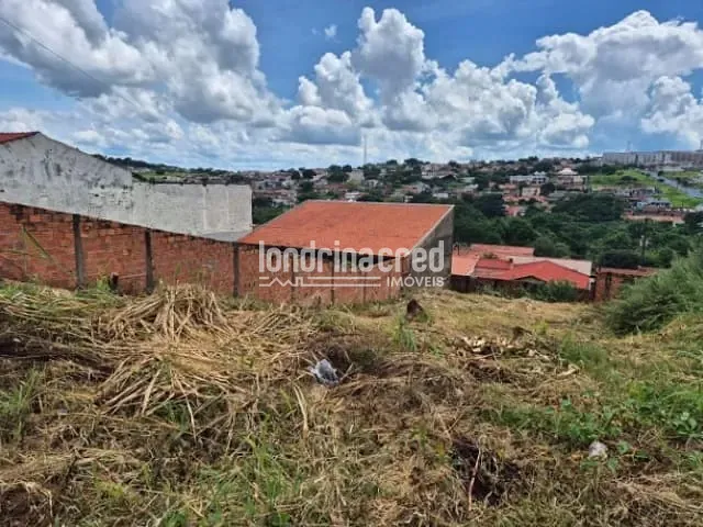 Terreno com 360m², à venda, no bairro Colúmbia em Londrina