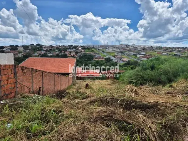 Terreno com 360m², à venda, no bairro Colúmbia em Londrina