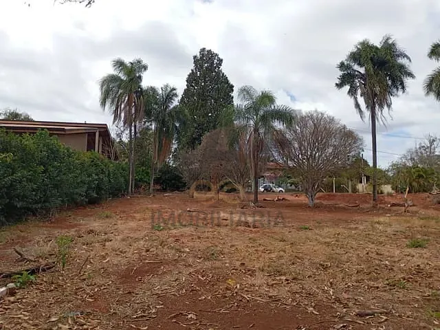 Terreno com 833m², à venda, no bairro Residencial Parque Ana Helena em Jaguariúna
