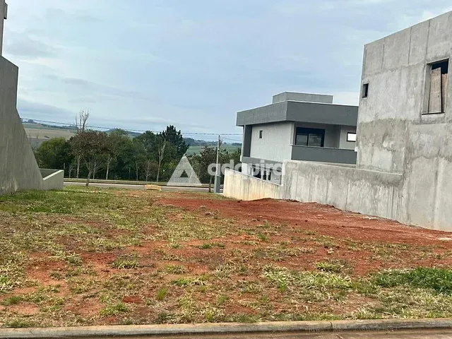 Terreno com 300m², à venda, no bairro Jardim Carvalho em Ponta Grossa