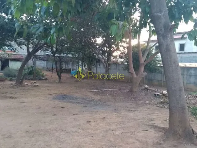 Terreno com 300m², à venda, no bairro Cidade Nova em Pindamonhangaba