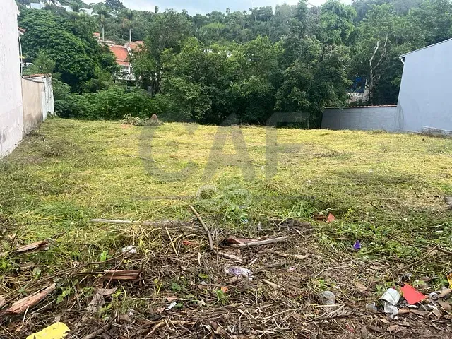 Terreno com 358m², à venda, no bairro Loteamento Fazenda Santa Clara em Pedreira