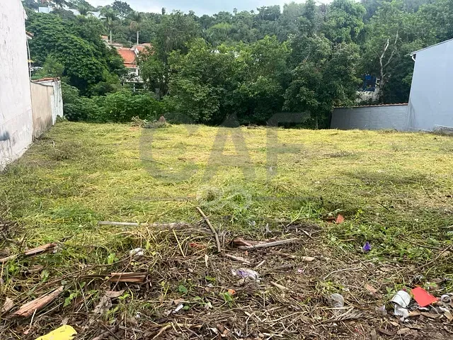 Terreno com 358m², à venda, no bairro Loteamento Fazenda Santa Clara em Pedreira