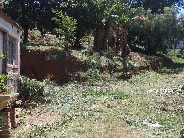 Terreno com 1100m², à venda, no bairro Parque Flamboyant em Amparo