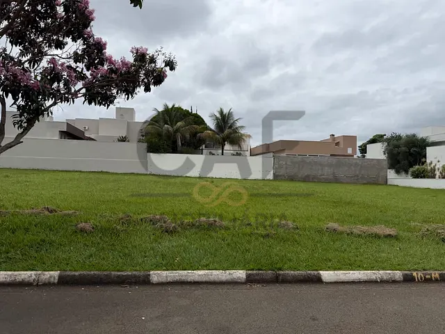 Terreno com 450m², à venda, no bairro Parque Residencial Nova Holanda em Holambra