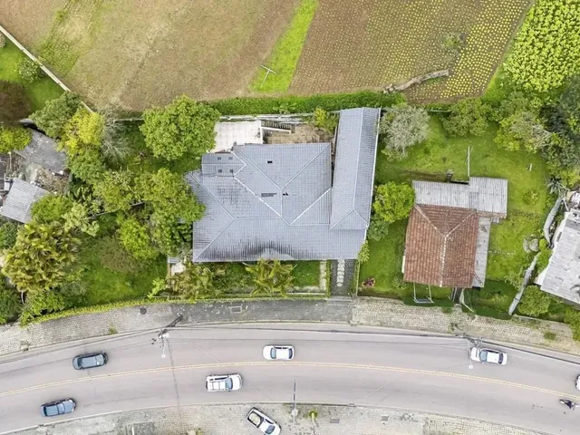 Terreno com 1246m², à venda, no bairro Abranches em Curitiba
