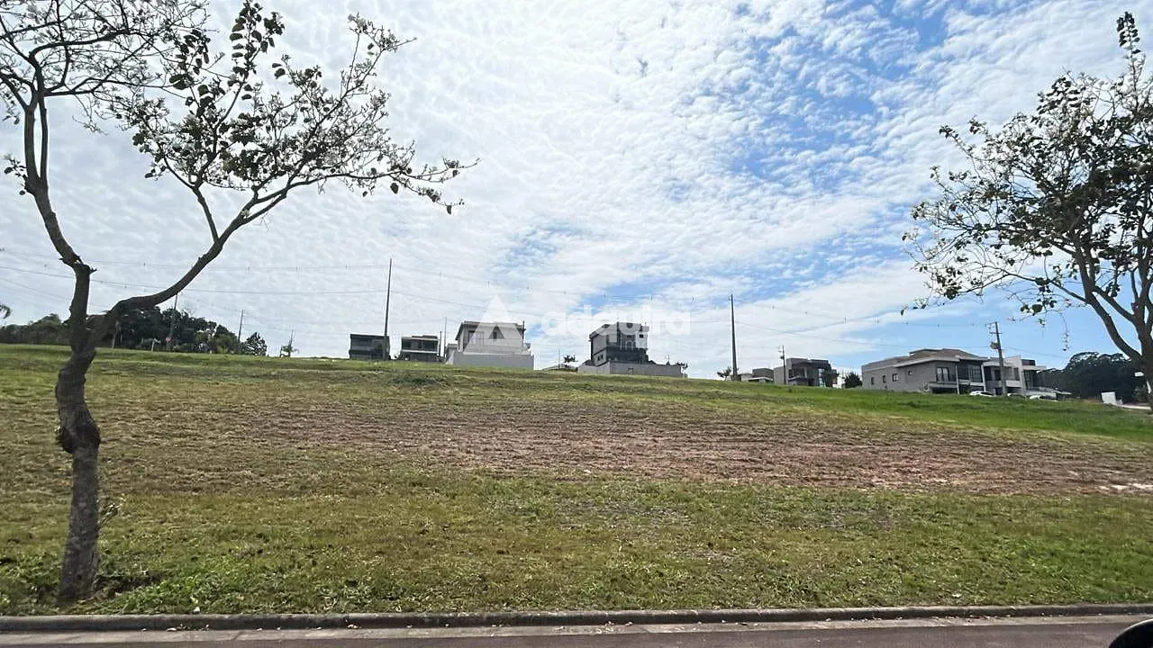 Terreno, 351 m² - Foto 1