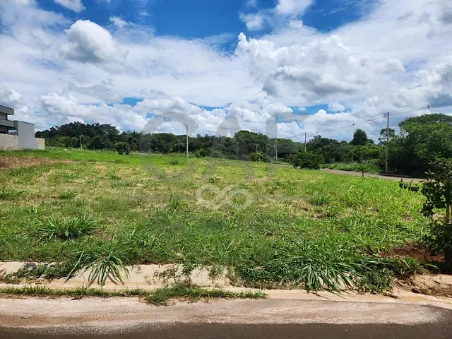 Terreno com 360m², à venda, no bairro Residencial Florabella em Holambra